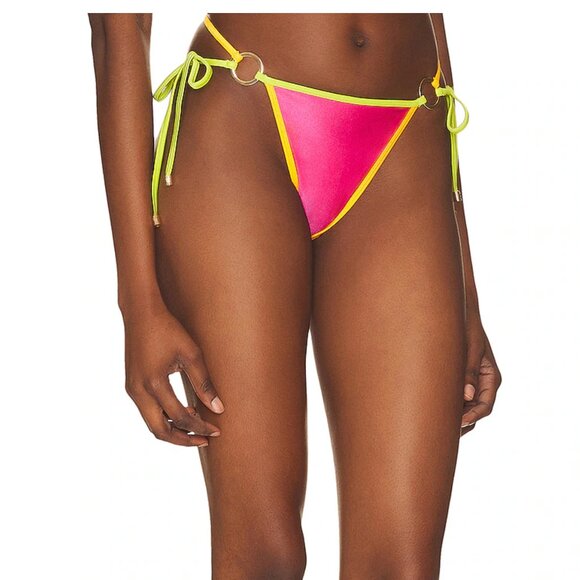 NWOT ๐ฉท Beach Bunny ๐ฉท Bikini Set w/ Top & Cheeky Bottom | Size Medium - Picture 5 of 6